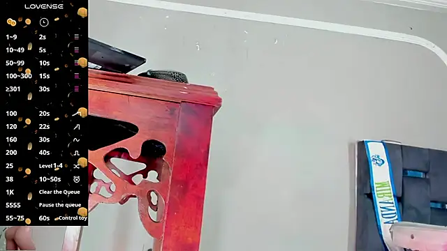 Jimena Grey online show from April 11, 2026, 10:46 pm