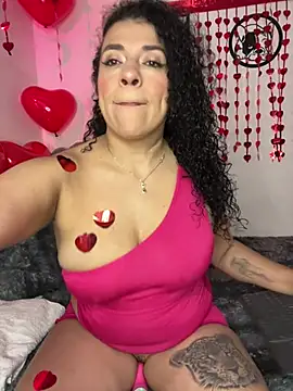 Snapshot of miss_grace_01 chatting on February 15, 2025, 4:14 am miss grace 01 online show from February 15, 2025, 4:14 am