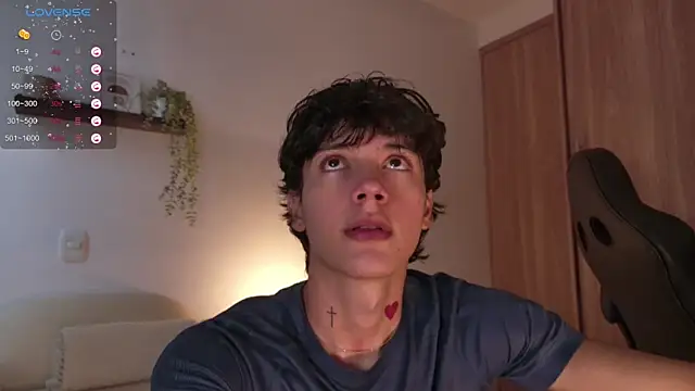 Snapshot of badboy_one_ chatting on September 20, 2025, 9:42 pm badboy one  online show from September 20, 2025, 9:42 pm