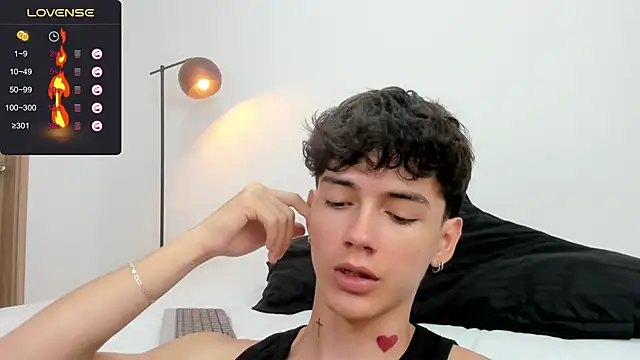 Snapshot of badboy_one_ chatting on January 27, 2025, 8:49 pm badboy one  online show from January 27, 2025, 8:49 pm