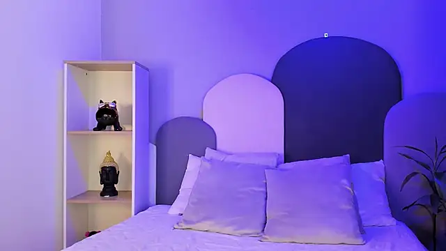 Snapshot of TaraCarson chatting on October 30, 2025, 2:54 am TaraCarson online show from October 30, 2025, 2:54 am