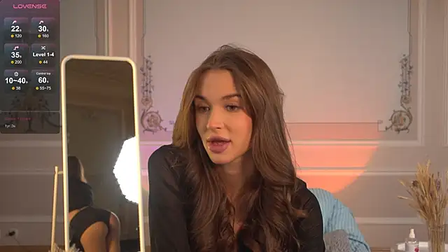 Snapshot of happywhores chatting on December 16, 2025, 10:47 pm happywhores online show from December 16, 2025, 10:47 pm