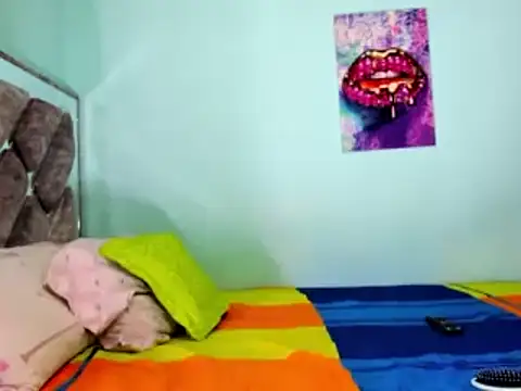 Evilmichellts1 online show from March 21, 2025, 12:18 am