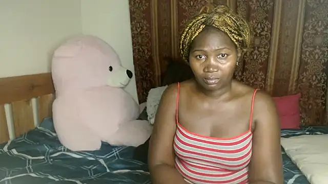 Sexxy pretty24 online show from September 19, 2025, 7:51 pm