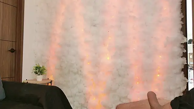 Snapshot of Hot_Couple666 chatting on December 15, 2025, 6:14 pm Hot Couple666 online show from December 15, 2025, 6:14 pm