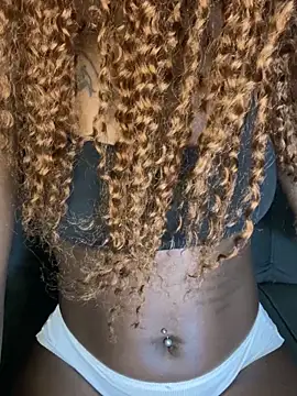 pretty maliah online show from February 25, 2026, 9:58 pm