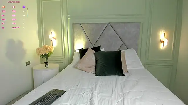 Snapshot of _Miss_Kimm chatting on November 21, 2025, 10:36 am Miss Kimm online show from November 21, 2025, 10:36 am