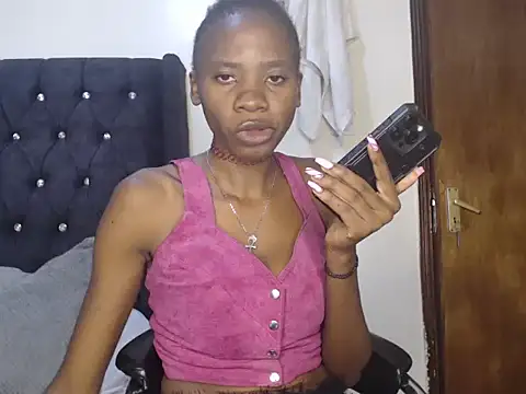 Snapshot of Sexyprecious01 chatting on September 27, 2025, 2:23 pm Sexyprecious01 online show from September 27, 2025, 2:23 pm