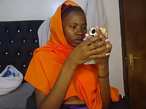Snapshot of Sexyprecious01 chatting on October 10, 2025, 1:23 pm Sexyprecious01 online show from October 10, 2025, 1:23 pm