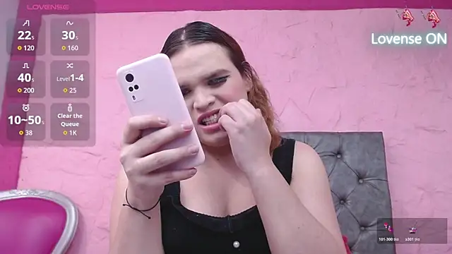 Pearl Michelts online show from November 15, 2025, 12:31 pm