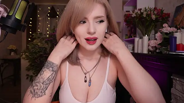 Chriss Fox online show from February 22, 2026, 3:35 pm