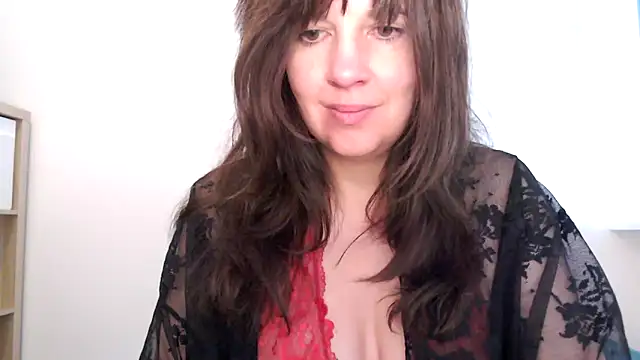 Ella Next Door online show from December 21, 2025, 9:00 am