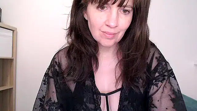 Ella Next Door online show from January 9, 2026, 10:17 pm