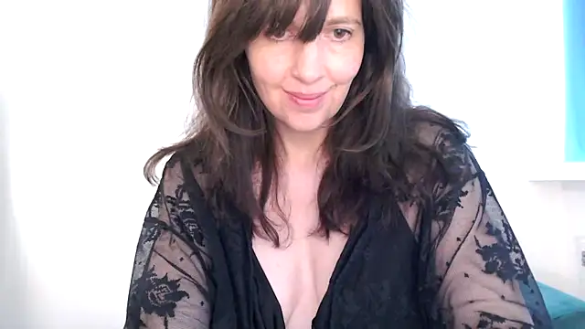 Ella Next Door online show from April 14, 2026, 3:28 pm