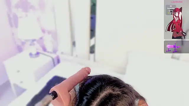 Miliaangeles online show from December 1, 2025, 12:28 pm