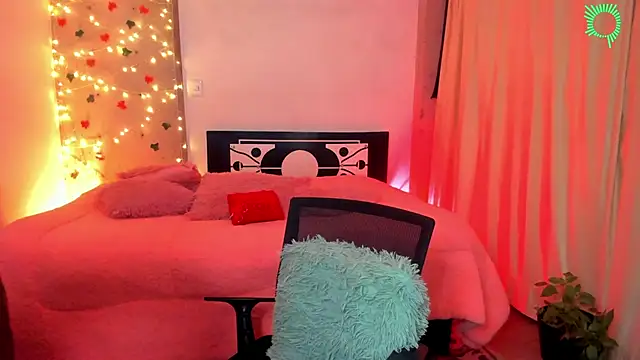 blackbarbietrans online show from February 18, 2025, 11:41 pm