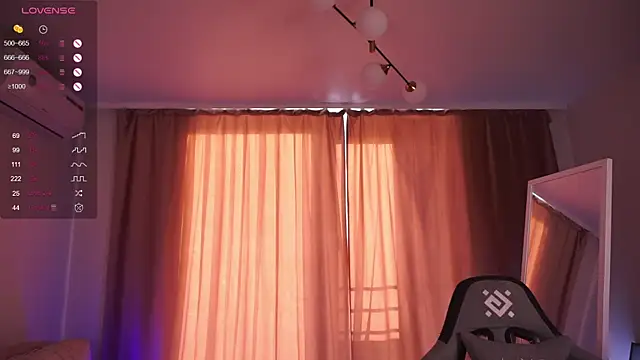 AnuricBriny online show from March 21, 2025, 3:12 am