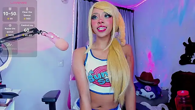 Miss freydis online show from September 19, 2025, 5:33 am