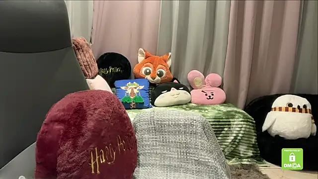 Snapshot of Unique-Beauty chatting on December 18, 2025, 4:22 pm Unique-Beauty online show from December 18, 2025, 4:22 pm