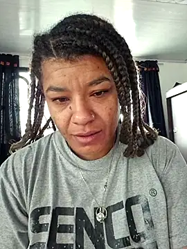 Selket11 online show from October 30, 2025, 2:14 pm