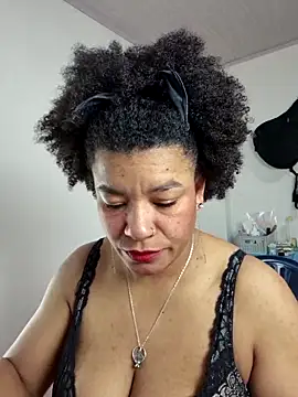 Selket11 online show from November 5, 2025, 1:58 pm