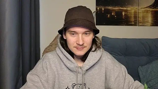 Snapshot of MoreRealAlex chatting on May 7, 2026, 10:51 am MoreRealAlex online show from May 7, 2026, 10:51 am