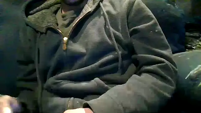 Snapshot of robeaulieu02 chatting on November 17, 2025, 2:26 am robeaulieu02 online show from November 17, 2025, 2:26 am