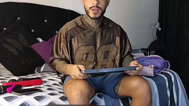 john cartter1 online show from March 10, 2025, 11:12 am