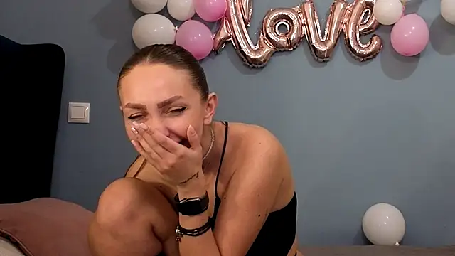 AnnaMaee online show from February 14, 2025, 11:20 pm