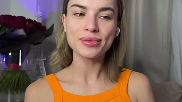 Snapshot of JodyBlow chatting on December 1, 2025, 9:59 pm JodyBlow online show from December 1, 2025, 9:59 pm