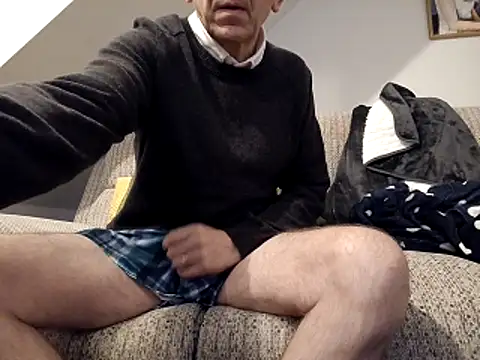 Snapshot of mr_english50 chatting on October 7, 2025, 5:19 am mr english50 online show from October 7, 2025, 5:19 am