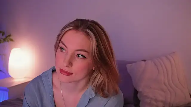 Snapshot of kris69kiss chatting on February 8, 2026, 1:09 pm kris69kiss online show from February 8, 2026, 1:09 pm