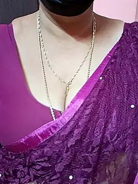 ananya956 online show from December 15, 2025, 7:03 am