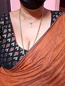 Snapshot of ananya956 chatting on October 27, 2025, 4:35 am ananya956 online show from October 27, 2025, 4:35 am