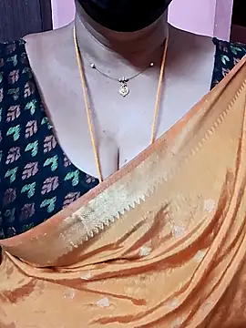 Snapshot of ananya956 chatting on November 7, 2025, 2:10 pm ananya956 online show from November 7, 2025, 2:10 pm