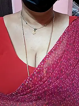 Snapshot of ananya956 chatting on December 2, 2025, 1:17 am ananya956 online show from December 2, 2025, 1:17 am