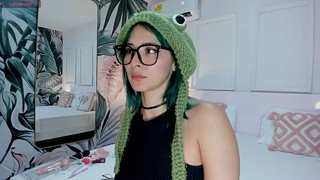 Ramona Flower online show from November 28, 2025, 2:12 am