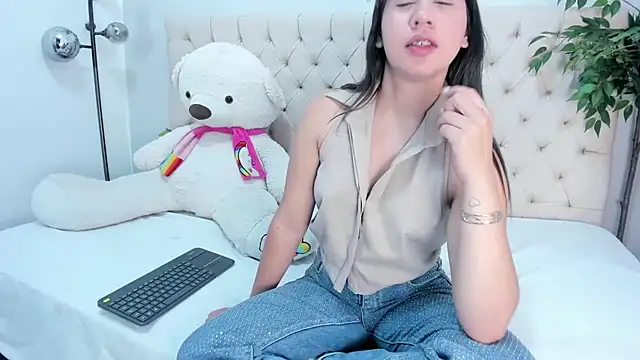 Snapshot of Victoria_Coleman chatting on February 13, 2026, 7:47 pm Victoria Coleman online show from February 13, 2026, 7:47 pm