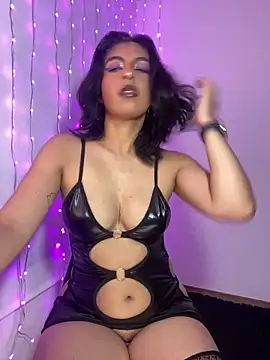 Snapshot of im_anna_ chatting on January 31, 2025, 11:45 pm im anna online show from January 31, 2025, 11:45 pm