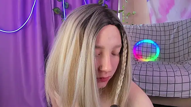 Snapshot of Lexy_Lovy chatting on September 12, 2025, 6:46 am Lexy Lovy online show from September 12, 2025, 6:46 am