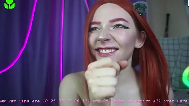 Snapshot of Lexy_Lovy chatting on October 8, 2025, 6:59 am Lexy Lovy online show from October 8, 2025, 6:59 am