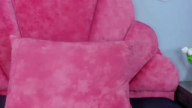 LilithSmith  online show from March 12, 2025, 6:32 pm