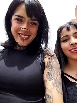 Snapshot of taaylor33 chatting on October 29, 2025, 5:23 pm taaylor33 online show from October 29, 2025, 5:23 pm