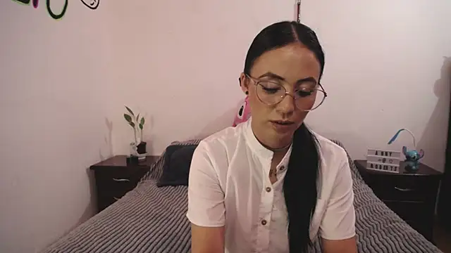 Snapshot of anny_roberts chatting on February 10, 2025, 11:34 pm anny roberts online show from February 10, 2025, 11:34 pm