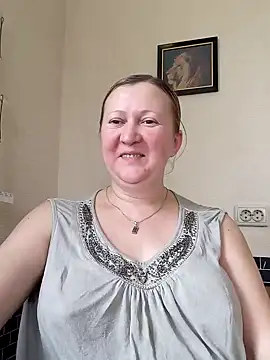 blondyaguar online show from January 27, 2025, 9:44 am