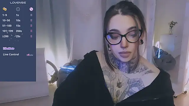 Dixi Pixi  online show from April 9, 2026, 5:53 am