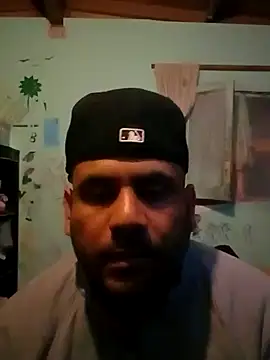 Snapshot of Loko4204ff37b chatting on July 16, 2026, 3:47 am Loko4204ff37b online show from July 16, 2026, 3:47 am