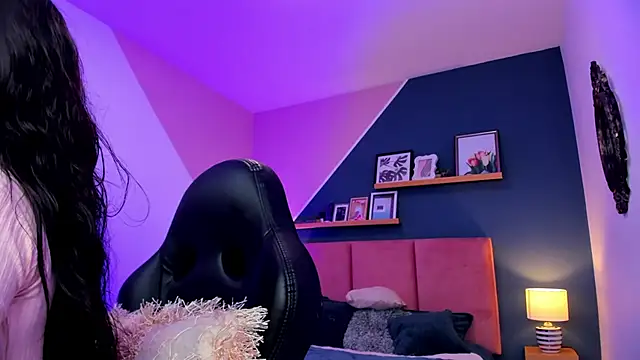 Snapshot of Chloe_fischer_ chatting on January 15, 2026, 3:26 pm Chloe fischer online show from January 15, 2026, 3:26 pm