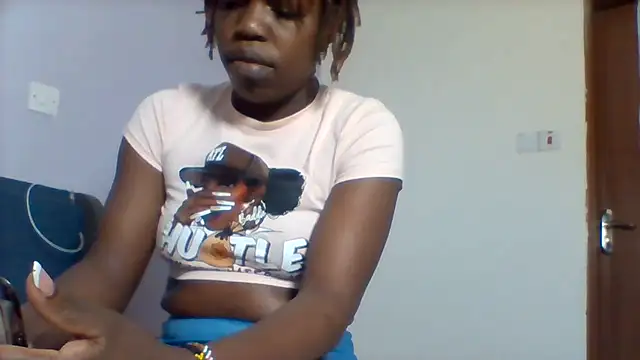 curvy natallie online show from July 8, 2026, 12:39 pm