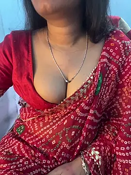 Snapshot of Spicy_sari_girl chatting on July 2, 2026, 3:23 am Spicy sari girl online show from July 2, 2026, 3:23 am